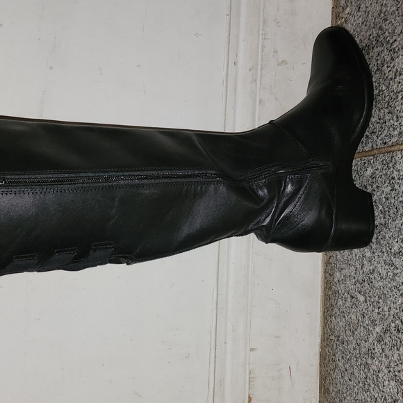 Clarks Knee High Boots| leather knee high boots - Picture 2 of 7
